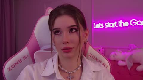 Diana online show from March 10, 6:23 pm