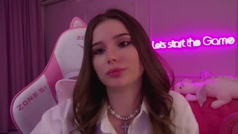 Diana online show from March 11, 1:05 am