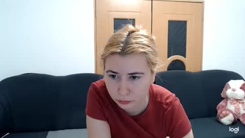 dianasmiey7 online show from February 15, 9:05 am