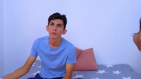 Snapshot of dianayleo chatting on January 26, 12:43 pm Ana Leo online show from January 26, 12:43 pm