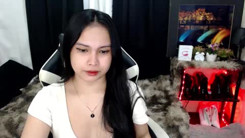 Snapshot of diane_intownx chatting on January 23, 5:52 pm Diane online show from January 23, 5:52 pm