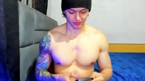 jhon online show from February 4, 3:11 am