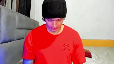 jhon online show from February 25, 12:58 am