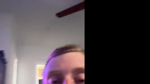 Snapshot of dickeddownunder chatting on October 8, 6:55 am dickeddownunder online show from October 8, 6:55 am