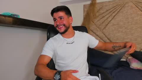 Dick Griffith online show from January 8, 1:53 am