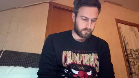 Im Julian  all cum shot videos here    online show from March 8, 7:53 pm