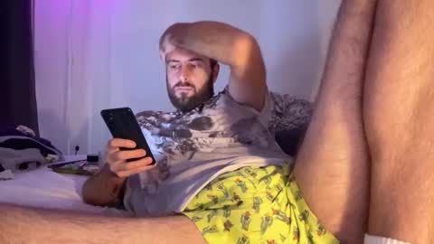 Im Julian  all cum shot videos here    online show from November 6, 2:18 pm