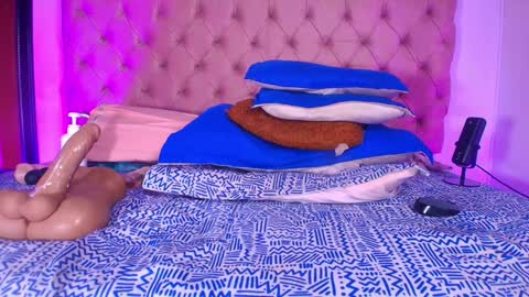 Diane online show from January 26, 10:24 pm