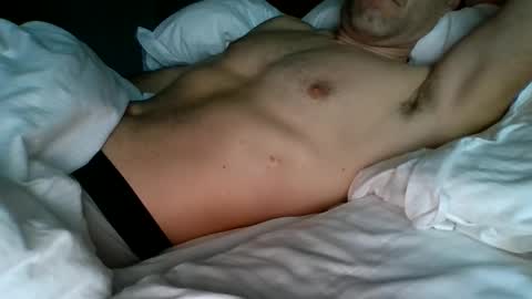 Snapshot of didouille84 chatting on December 22, 7:22 am ZokZok online show from December 22, 7:22 am