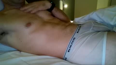 Snapshot of didouille84 chatting on October 7, 6:54 am ZokZok online show from October 7, 6:54 am