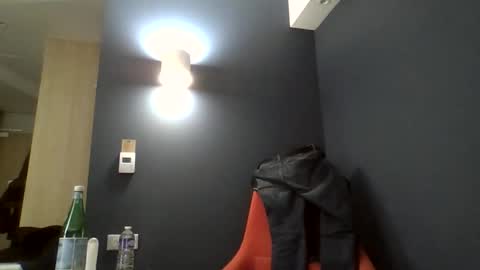 Snapshot of didouille84 chatting on October 17, 12:14 am ZokZok online show from October 17, 12:14 am