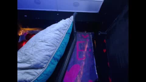 Diego online show from February 18, 2:49 pm