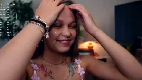 Elwyna online show from September 13, 7:13 pm