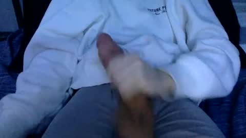 digbicknik online show from February 19, 5:16 am