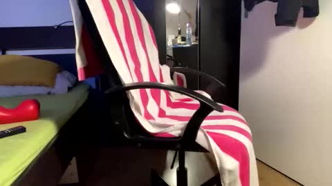 Andrew online show from October 15, 7:14 pm