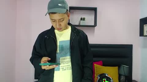 diiego_xxx online show from February 9, 4:50 pm