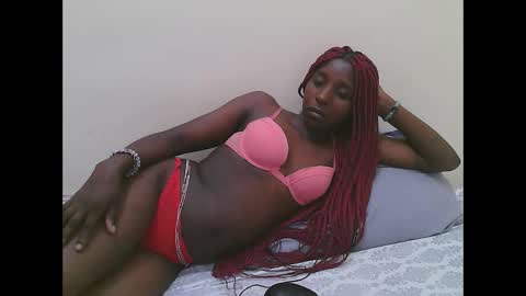 Dijah online show from November 10, 9:47 pm