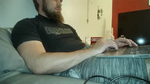 Snapshot of dikdowndaddy chatting on February 16, 5:15 am Daddy online show from February 16, 5:15 am