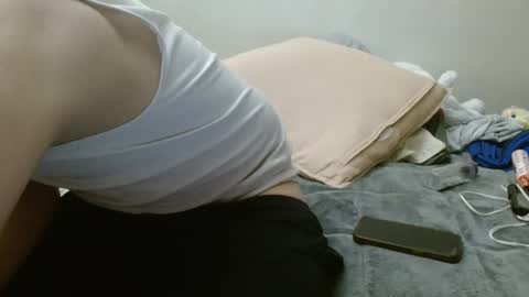 Snapshot of dildobandit213 chatting on January 28, 6:38 am dildobandit online show from January 28, 6:38 am