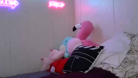 Snapshot of dimepiecexxx chatting on September 20, 3:40 am Sofie online show from September 20, 3:40 am