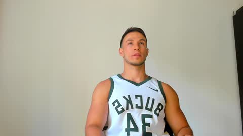 dimitricaruso online show from January 17, 5:51 pm