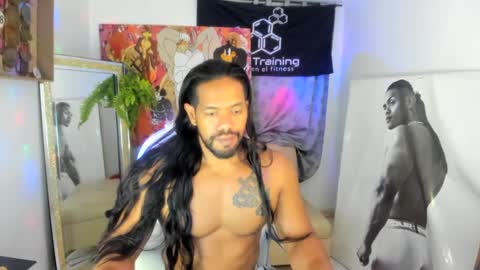 Snapshot of dimitry_muscle chatting on September 28, 12:27 am dimitry kyle mucle online show from September 28, 12:27 am