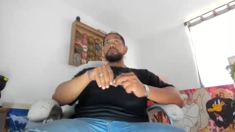 Snapshot of dimitry_muscle chatting on December 18, 9:32 pm dimitry kyle mucle online show from December 18, 9:32 pm