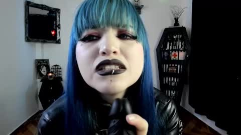 dimmuanddarkness online show from September 24, 7:23 am