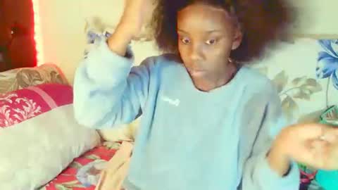 dinnydakrazx online show from September 20, 7:09 am