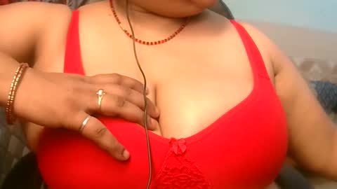 Snapshot of dipa2345 chatting on November 24, 5:45 pm dipa2345 online show from November 24, 5:45 pm