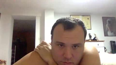 Snapshot of dirme chatting on February 10, 5:09 pm dirme online show from February 10, 5:09 pm