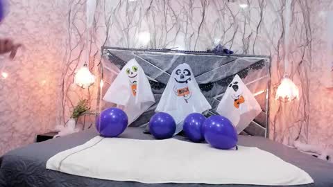 MIA  online show from October 31, 11:44 am