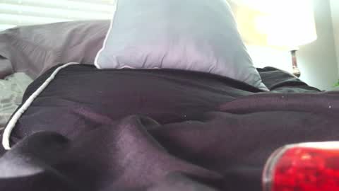 Daisy Wylde online show from December 6, 1:44 pm