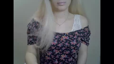 DitaMilton online show from January 7, 7:28 pm