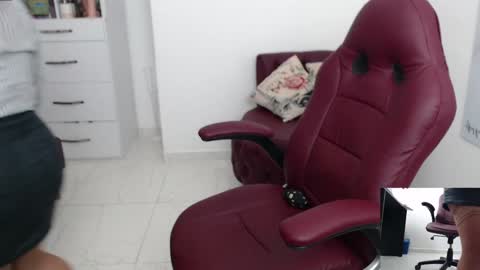 Diva online show from January 2, 8:46 pm