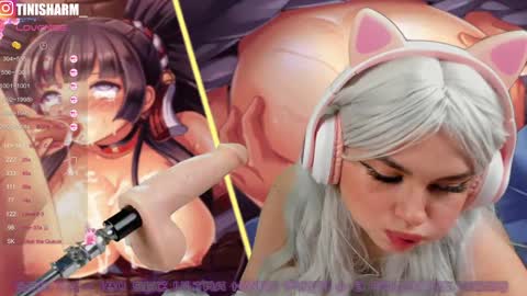 Snapshot of divacam chatting on December 17, 10:22 pm Tini online show from December 17, 10:22 pm