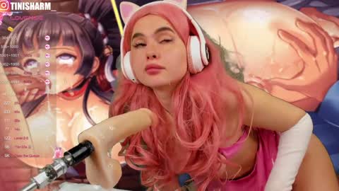 Snapshot of divacam chatting on January 25, 9:57 pm Tini online show from January 25, 9:57 pm