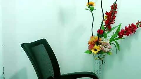 Snapshot of divinegrace10 chatting on December 16, 4:13 am Divine Grace Close To Your Hear online show from December 16, 4:13 am