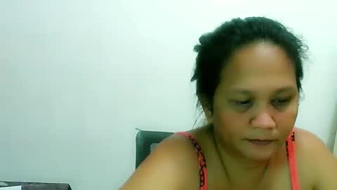 Snapshot of divinegrace10 chatting on December 25, 9:54 pm Divine Grace Close To Your Hear online show from December 25, 9:54 pm