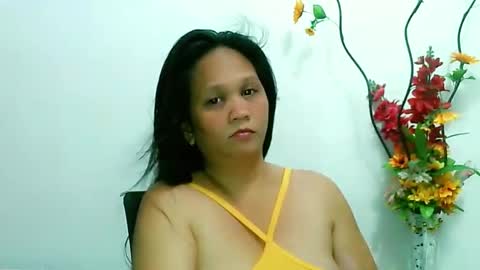 Snapshot of divinegrace10 chatting on January 5, 3:11 am Divine Grace Close To Your Hear online show from January 5, 3:11 am