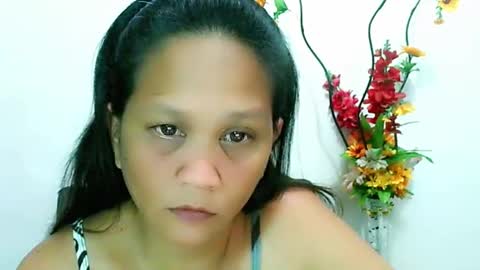 Snapshot of divinegrace10 chatting on January 5, 4:48 pm Divine Grace Close To Your Hear online show from January 5, 4:48 pm