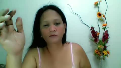 Snapshot of divinegrace10 chatting on January 18, 7:15 pm Divine Grace Close To Your Hear online show from January 18, 7:15 pm