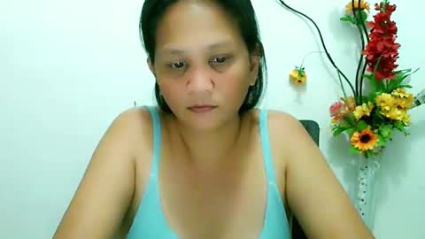 Snapshot of divinegrace10 chatting on February 5, 2:37 pm Divine Grace Close To Your Hear online show from February 5, 2:37 pm