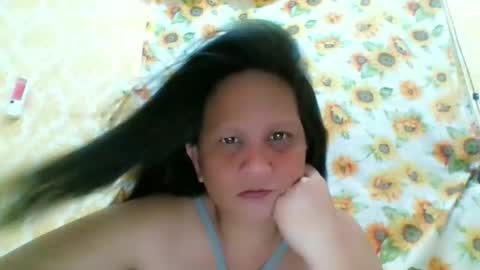 Snapshot of divinegrace10 chatting on October 25, 2:41 am Divine Grace Close To Your Hear online show from October 25, 2:41 am