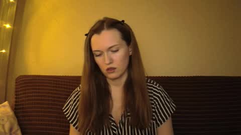 Snapshot of dixiemiller chatting on December 6, 9:24 pm Dixiemiller online show from December 6, 9:24 pm