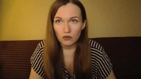 Snapshot of dixiemiller chatting on December 11, 11:32 pm Dixiemiller online show from December 11, 11:32 pm