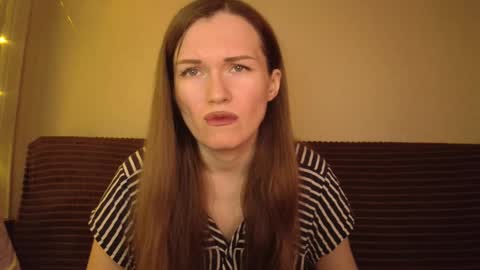 Snapshot of dixiemiller chatting on December 18, 2:17 pm Dixiemiller online show from December 18, 2:17 pm