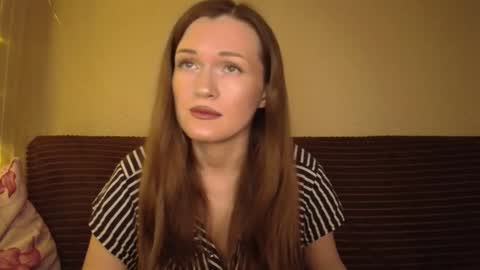 Snapshot of dixiemiller chatting on December 21, 5:29 pm Dixiemiller online show from December 21, 5:29 pm