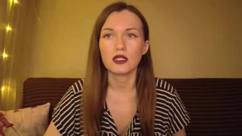 Snapshot of dixiemiller chatting on December 22, 2:49 am Dixiemiller online show from December 22, 2:49 am