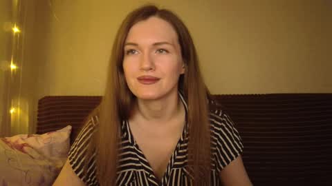 Snapshot of dixiemiller chatting on December 22, 8:58 pm Dixiemiller online show from December 22, 8:58 pm